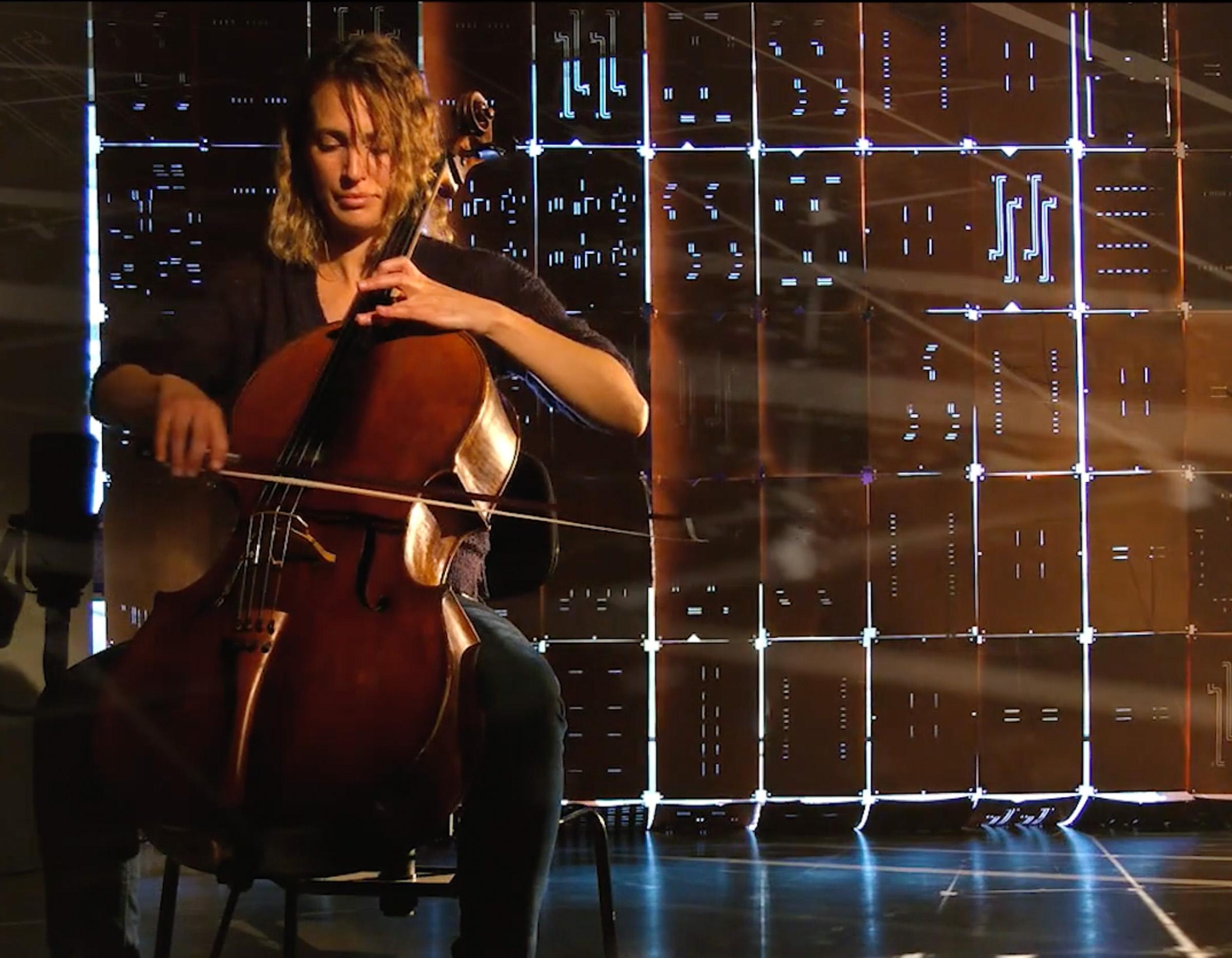 S. Sandri Olsson performs Benjamin Britten – Camerata Nordica